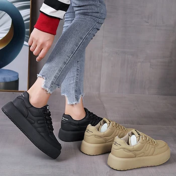 Trend Kadın Ayakkabı 2023 Çift Ayakkabı Kadın Sonbahar Yumuşak Tabanlı Ekmek Ayakkabı Tüm Rahat Kalın Tabanlı spor ayakkabı Kaymaz koşu ayakkabıları